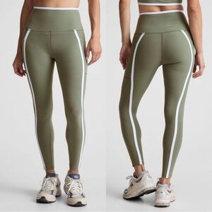 NWT Beyond Yoga Spacedye New Moves High Waisted Midi Leggings Light Green Sz Sml